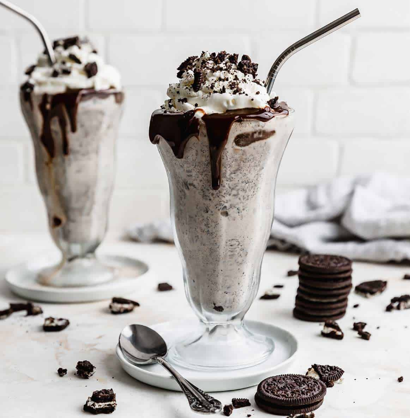 Oreo Milk Shake - Nematoon