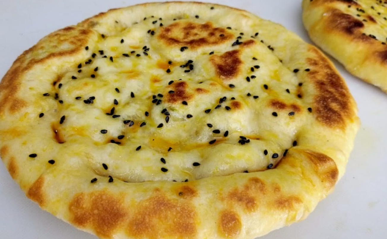 Chicken Achari Naan - Nematoon