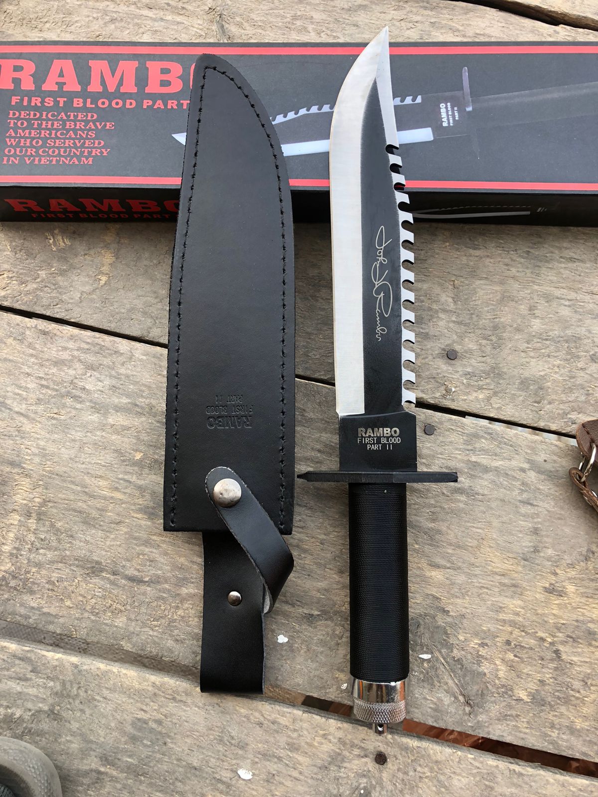 Machine Made Movie Knife - Gearr.pk