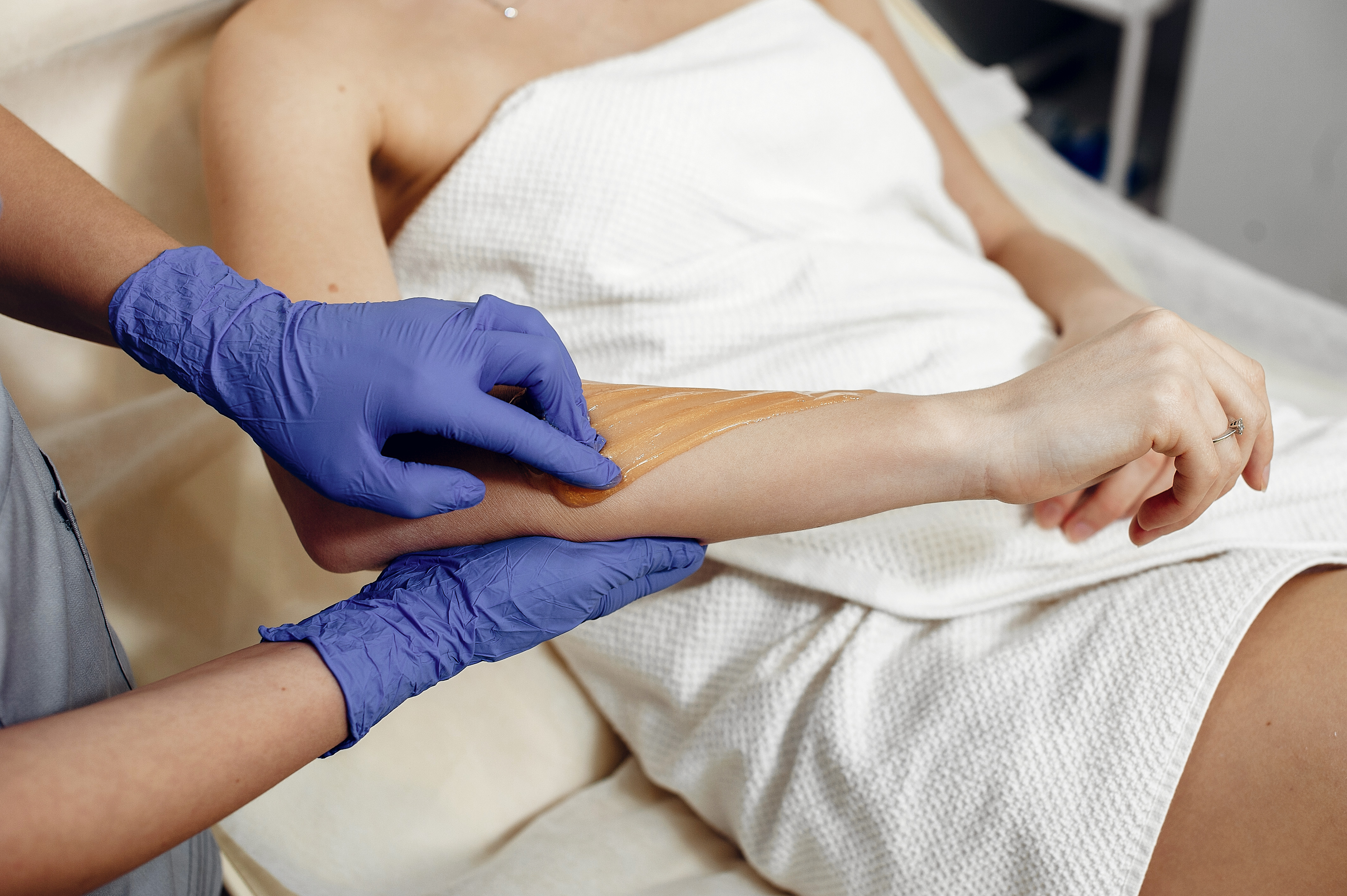 Full Arm Wax service- CQ Beauty Salon