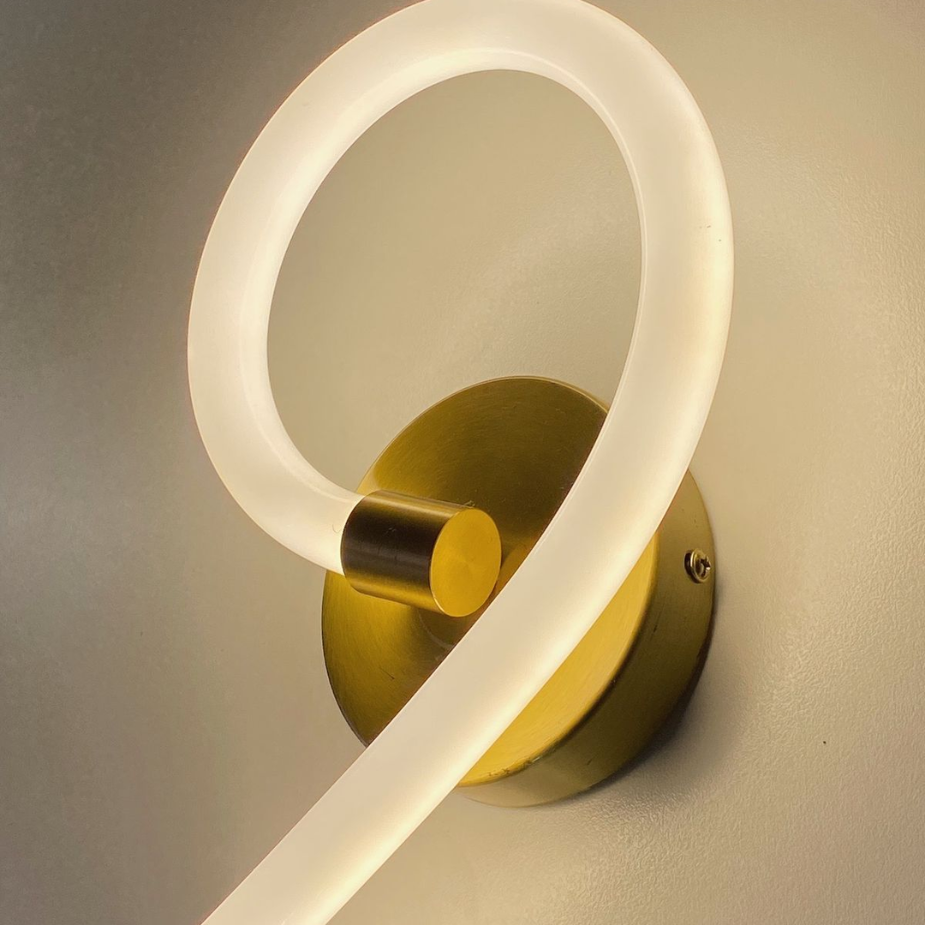 Modern LED Wall Light - Luxe Lights