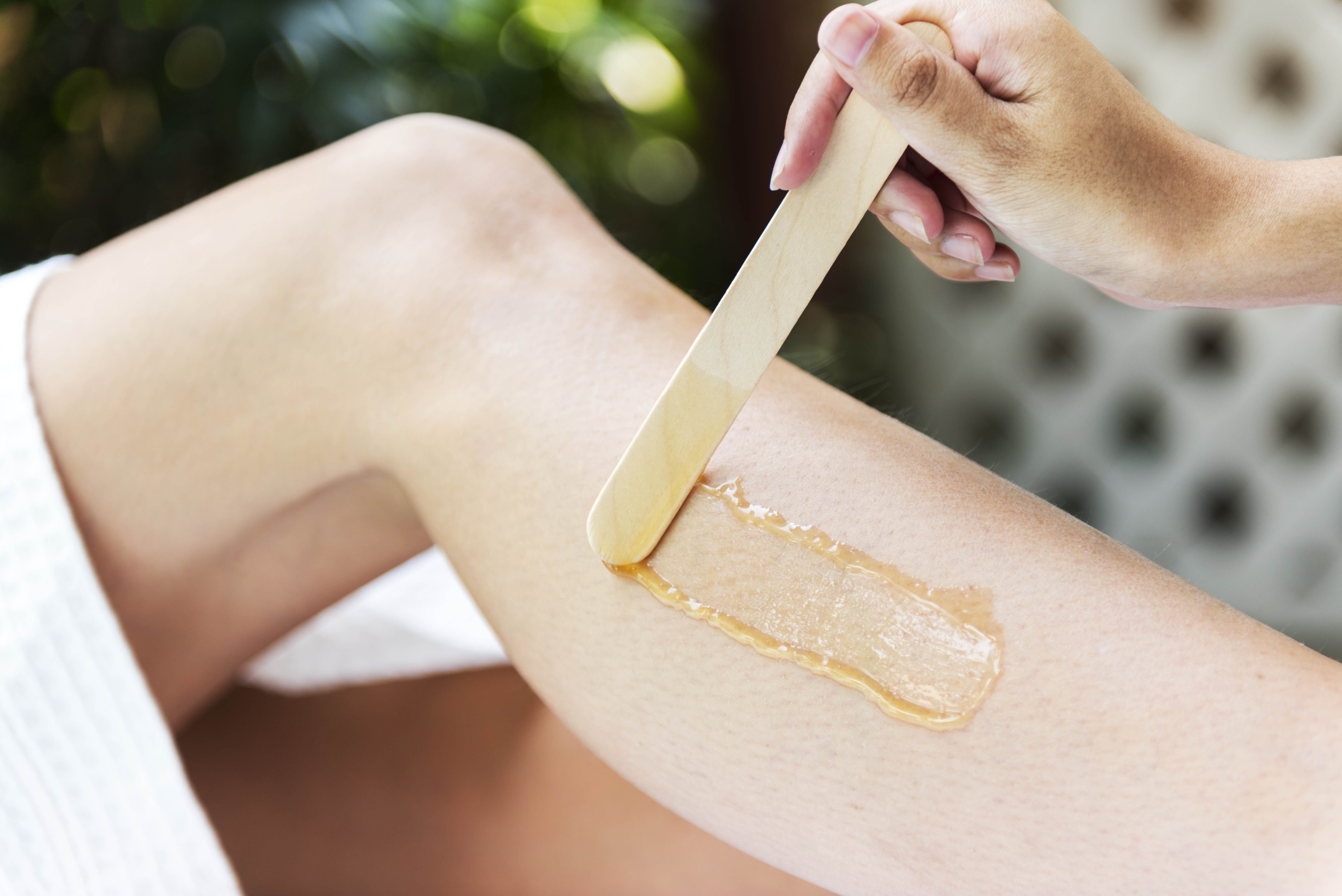 Full Legs Wax service - CQ Beauty Salon 