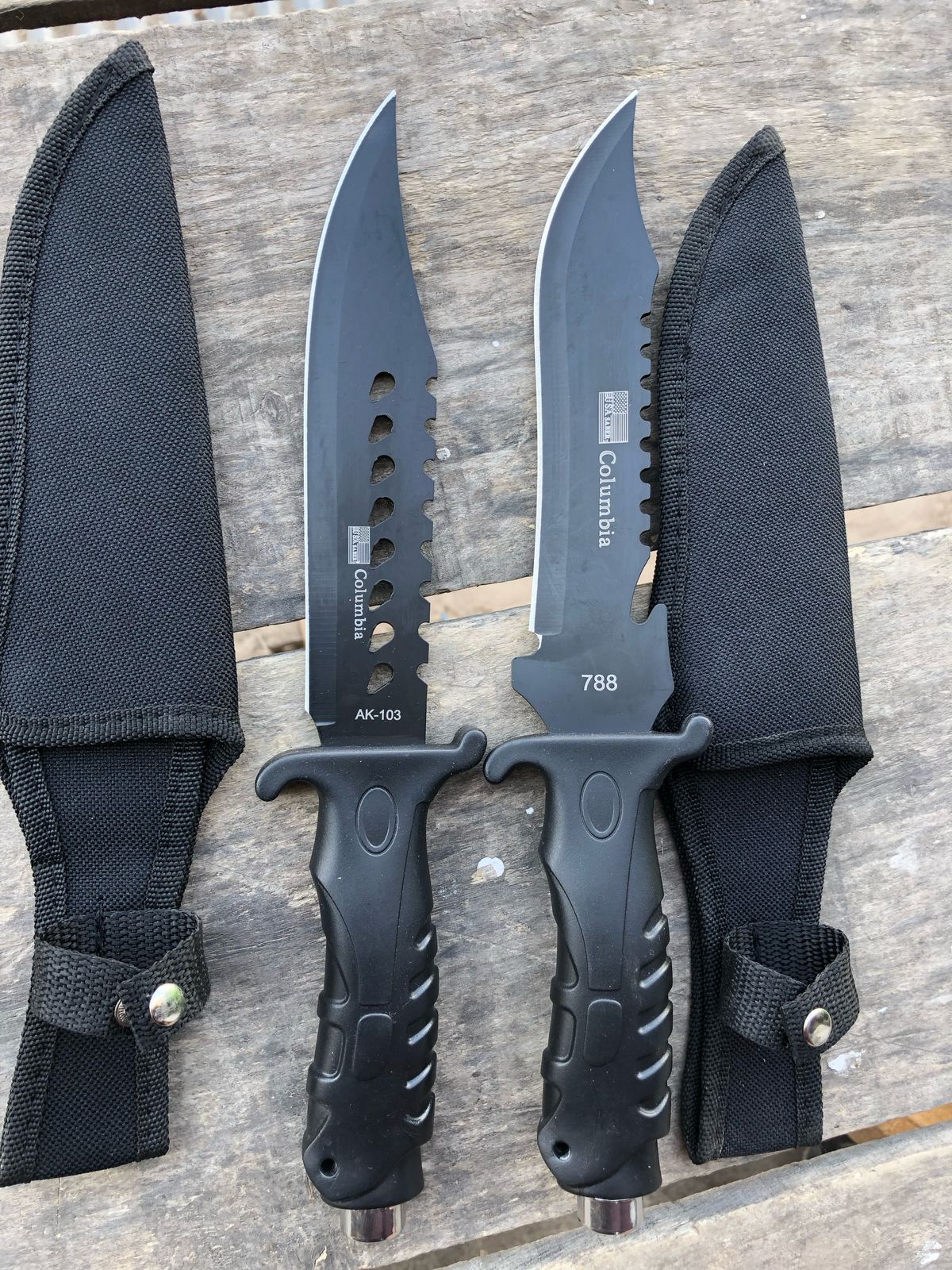 Machine Made Daggers - Gearr.pk